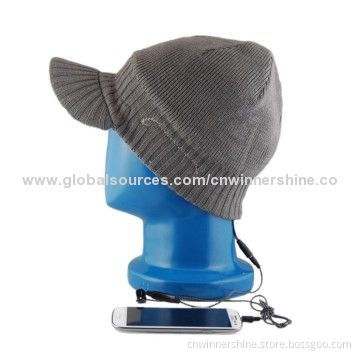 Stylish audio beanie with headphone and 3.5mm jack for iPad, smartphone and MP3 player